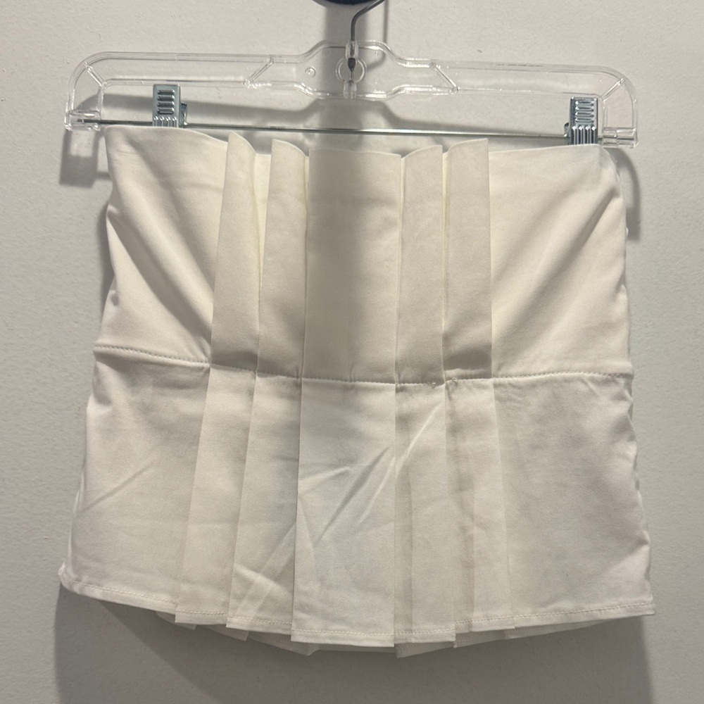 Elegant White Pleated top